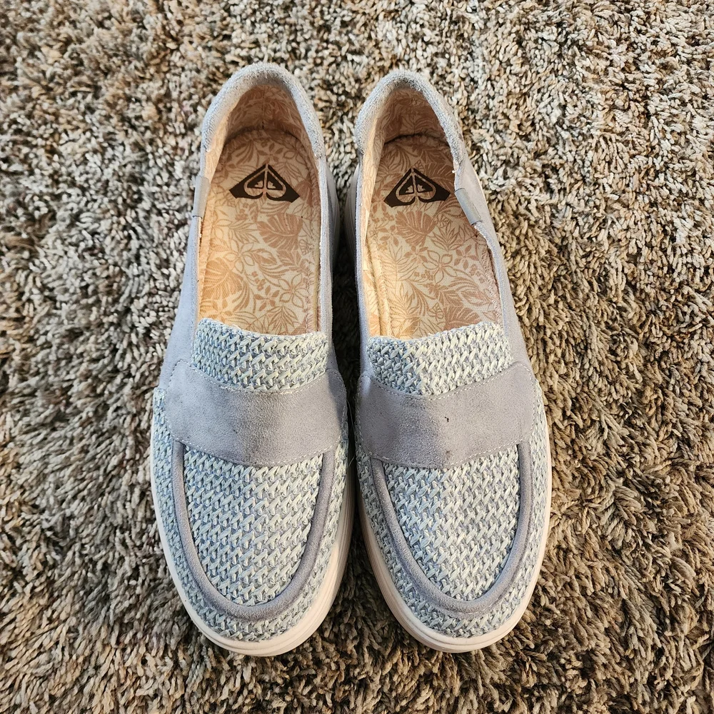 Roxy Shielahh Slip-on Platform Shoes. EUC.